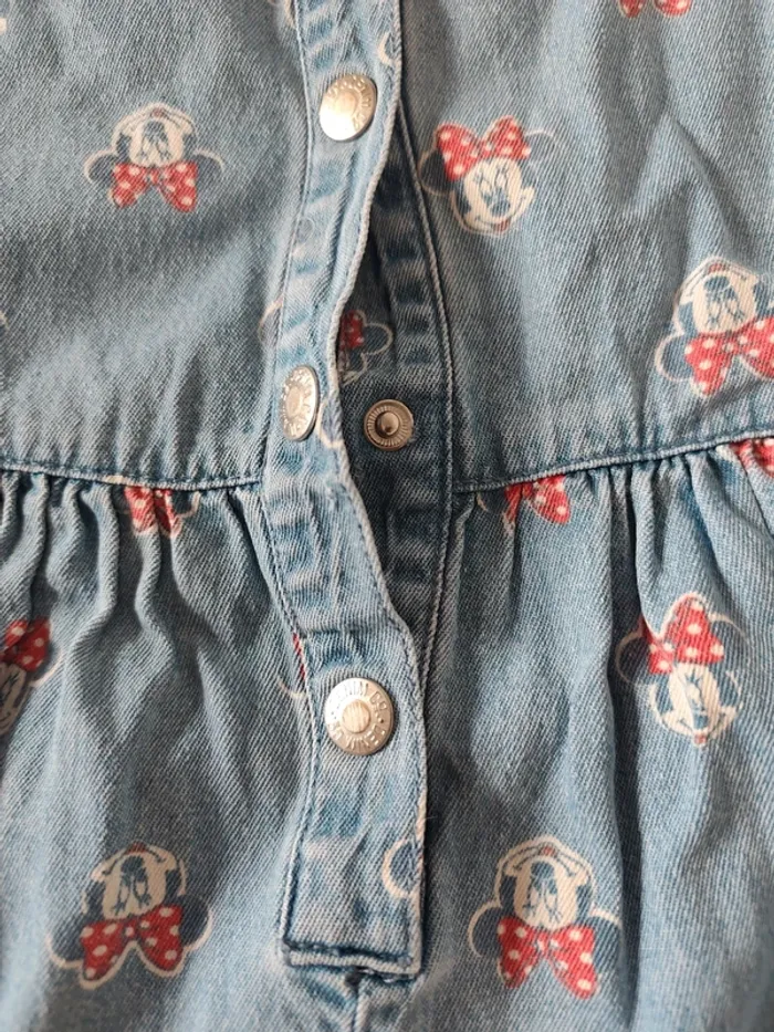 Robe 5/6 ans - photo numéro 2