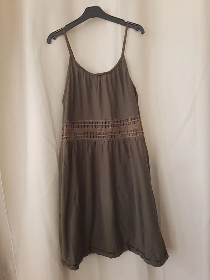 Robe vert bouteille Mango taille 40 - photo numéro 3
