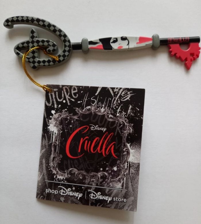 Clé Disney Cruella