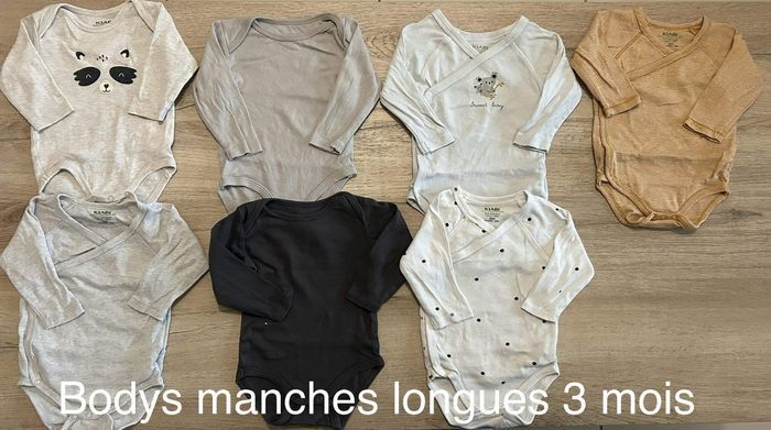 Lot de 44 vêtements bébé 3 mois - photo numéro 9