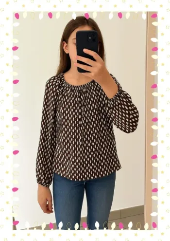 🌿 Chemisier fille 10 ans – pièce unique fait main – imprimé graphique marron & blanc