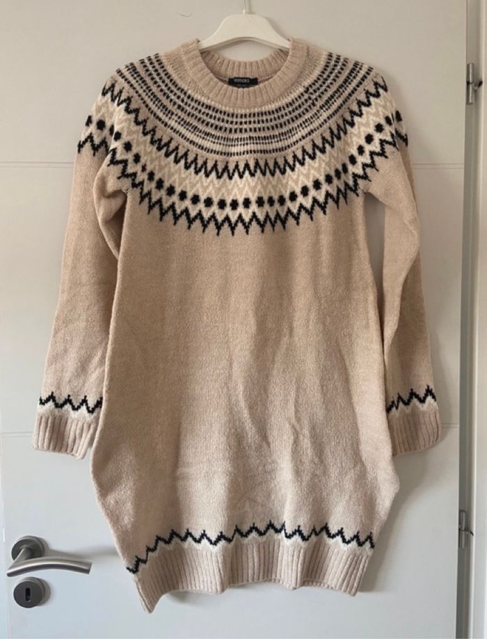Robe pull beige taille M