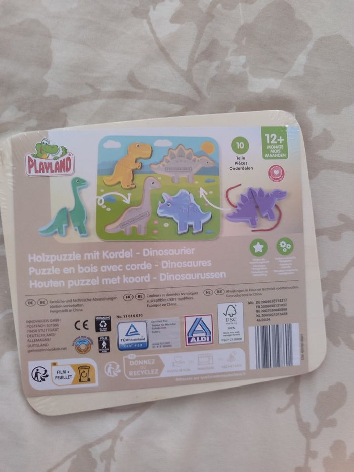 Puzzle en bois - photo numéro 2