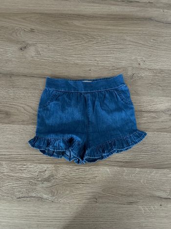 Short bébé fille taille 6-9 mois Primark