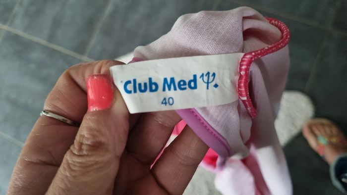 Maillot de bain 1 piece club Med 40 L rose sympa doublé - photo numéro 6