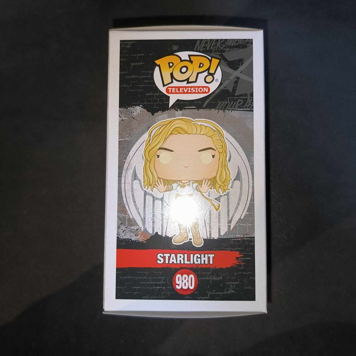 Lot 2 Figurines Funko Pop / Starlight N°980 / The Boys / (1Normal+1Glow Chase) - photo numéro 5