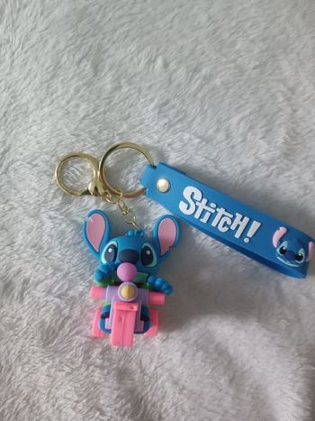 Porte clé Stitch vélo