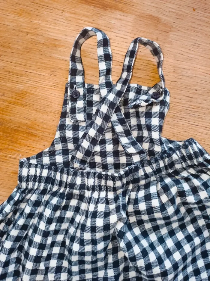 Robe 74cm excellent état zeeman fille 12 mois - photo numéro 2