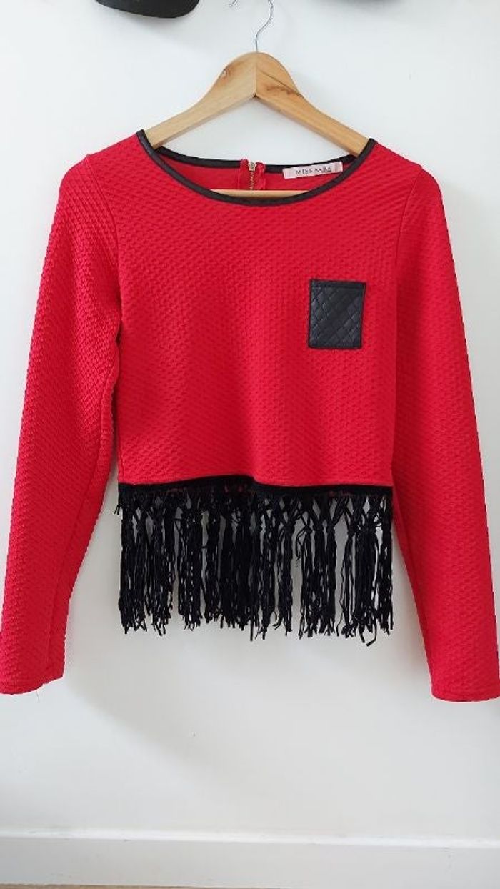 Blouse manche longue rouge et noir