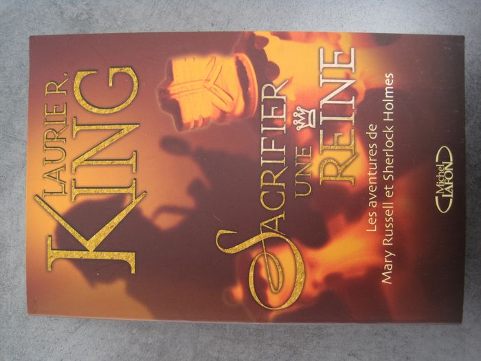 Livre "Sacrifier une reine" Laurie R. King