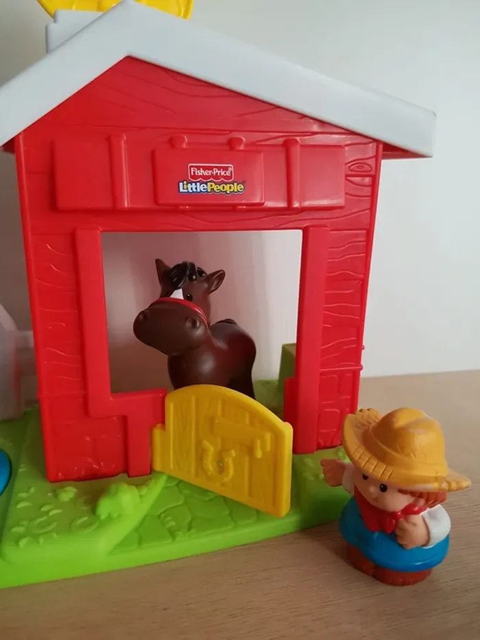 Fisher Price écurie et stand du marché fermier Little people - photo numéro 6
