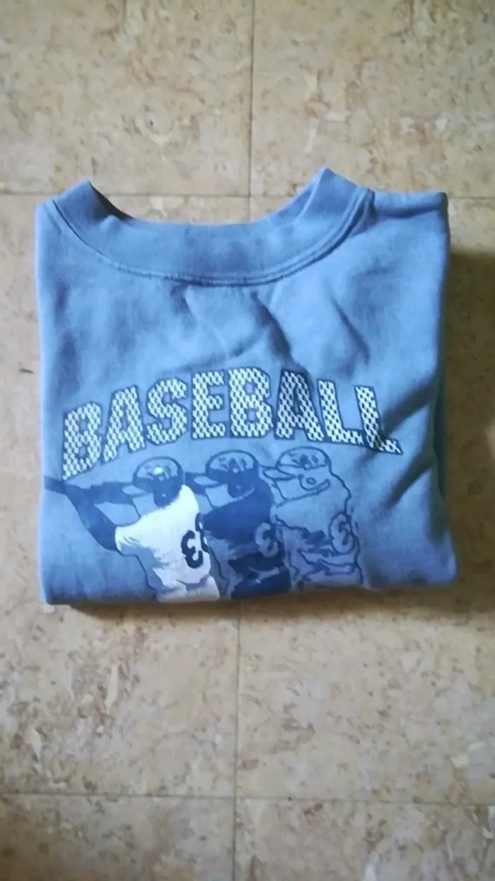 Pull 8 ans