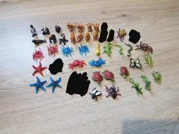 Figurines nature explorer