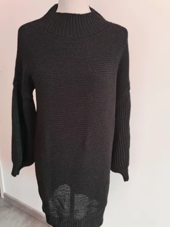 Robe pull noir