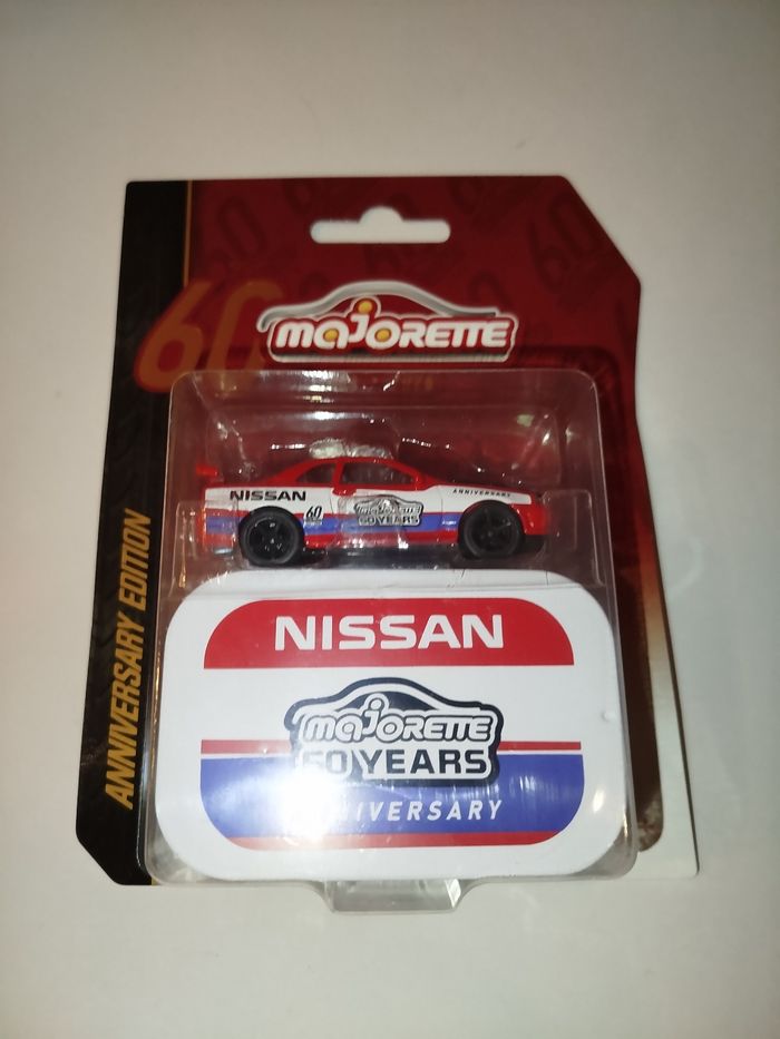 Majorette Nissan Skyline GT-R R34 Anniversary Edition 60 ans - photo numéro 2