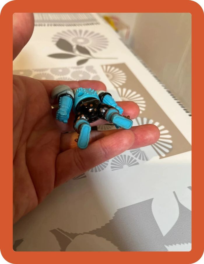 Space alien micro machine - photo numéro 4
