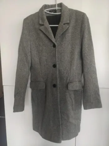Etam manteau 80 % laine Taille 38