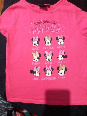 T-shirt taille 4ans disney minnie carrefour