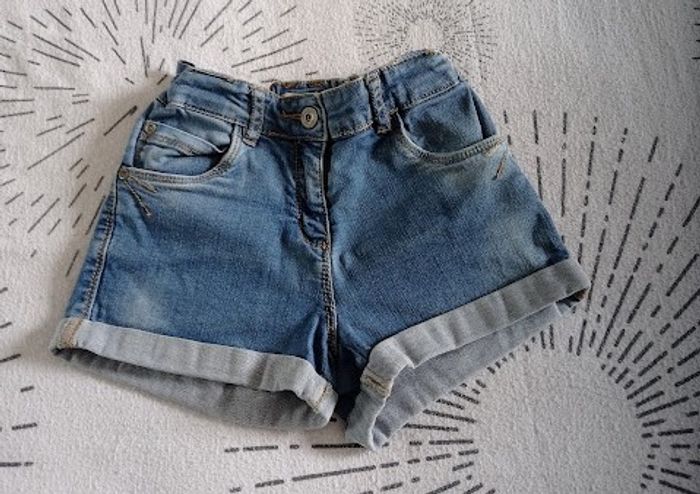 Short jean