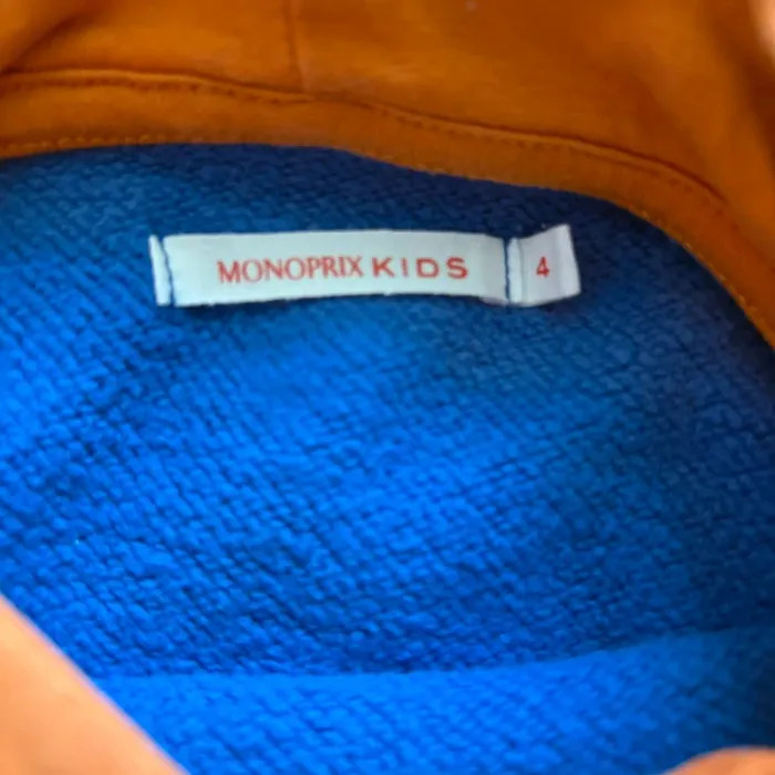 Sweat-shirt à capuche 4ans - photo numéro 2