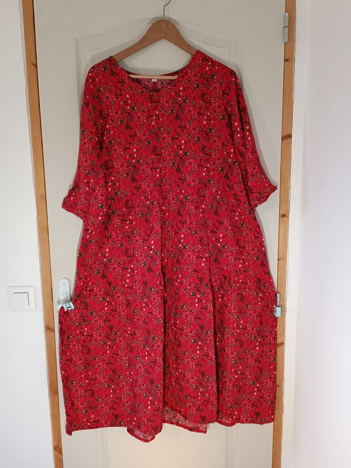 Robe floral rouge 46