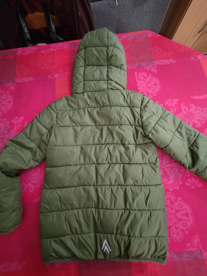 Manteau leger et chaud 8-9 ans - photo numéro 2