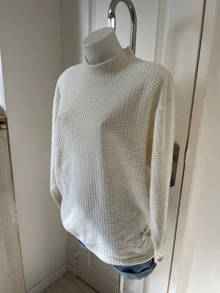 Pull crème - photo numéro 8