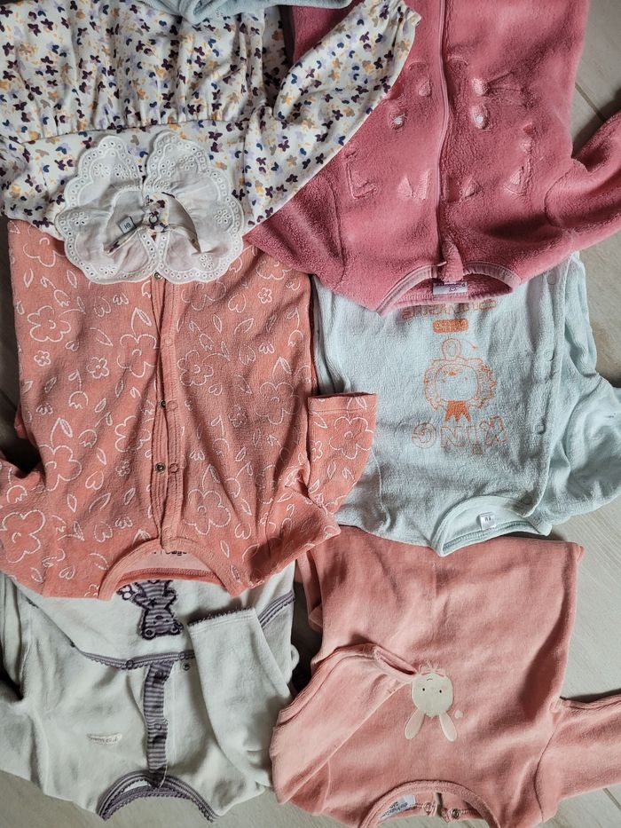 Lot 7 pyjamas - photo numéro 2