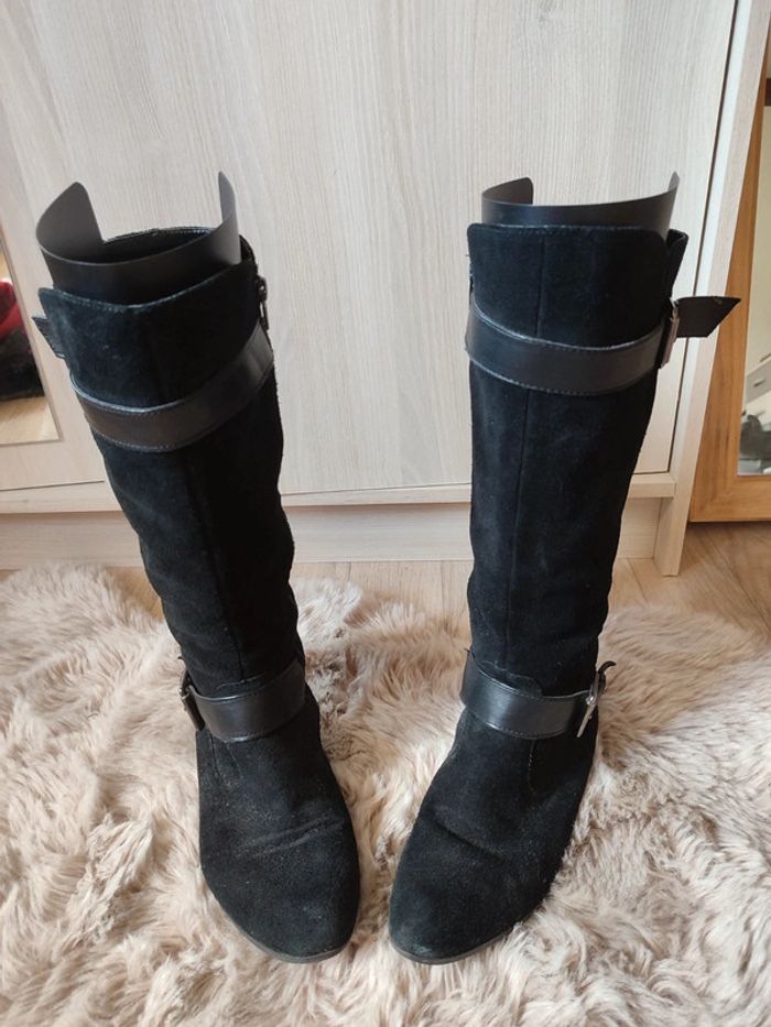 Bottes noires style cavalière - photo numéro 2