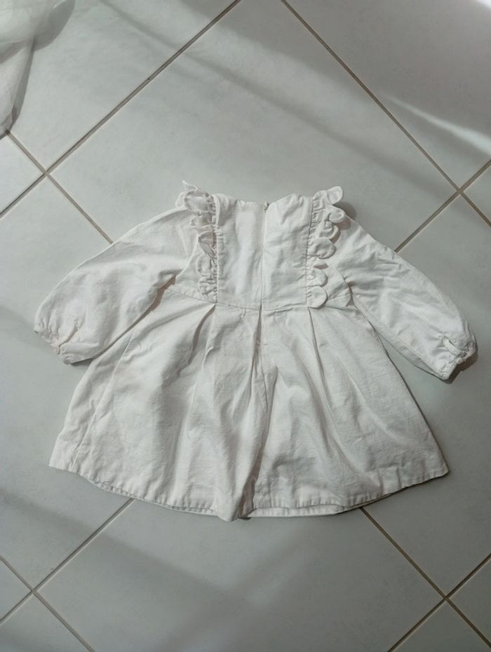 Robe blanche Jacadi taille 24mois - photo numéro 2