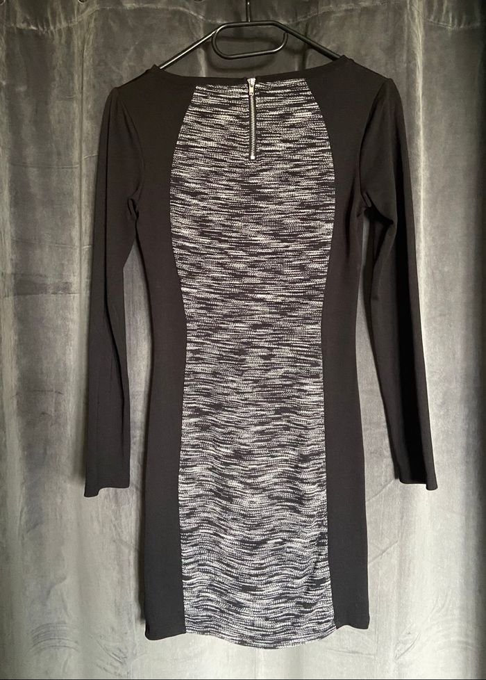 Robe à manches longues - photo numéro 4