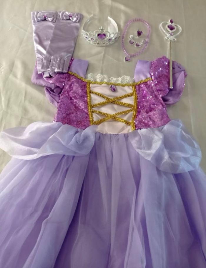Déguisement robe princesse violette et ces accessoires 7ans - photo numéro 6