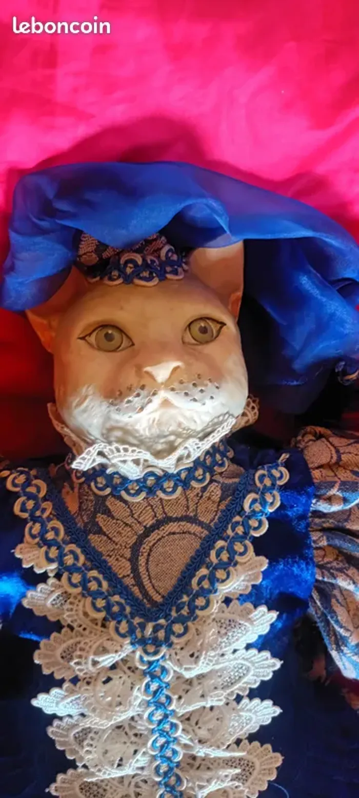 Magnifique marionnette de chat de Venise