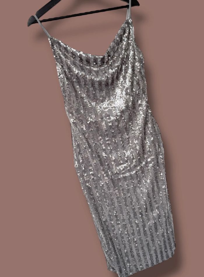 Robe de soirée en sequins Koton - photo numéro 3