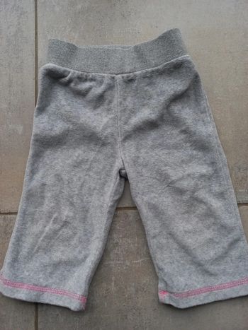 Bas de pyjama ou pantalon en velours gris 12 mois