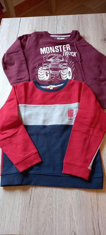 Lot de 2 sweat-shirt marque Vertbaudet taille 8 ans 126 cm