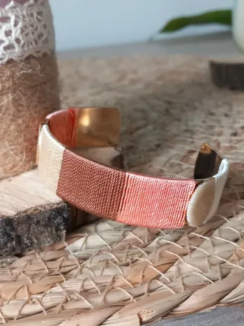 Ikita bracelet demi jonc neuf