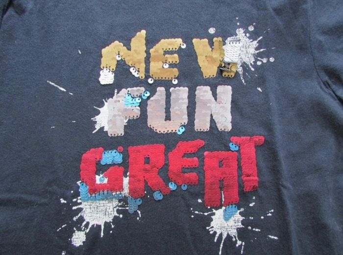 T-shirt Kiabi à sequins 10 ans - photo numéro 3