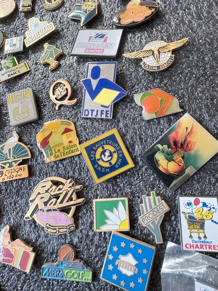 Lot 80 pin’s - photo numéro 6