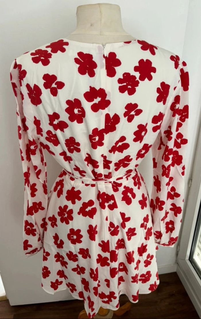 Robe blanche à fleurs rouges Glamourous - photo numéro 2