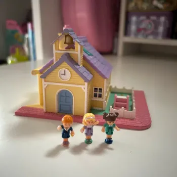 Polly pocket light-up schoolhouse vintage 1993
