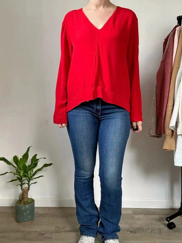 Blouse légère col V rouge vif - Taille 38 - Neuf sans étiquette - photo numéro 4