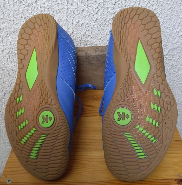 Tennis  pointure  40 " Decathlon " - photo numéro 3