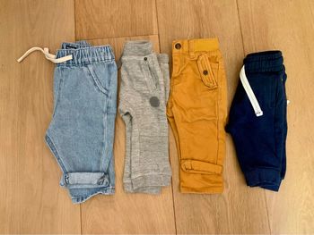 Lot de 4 pantalons en 3 mois
