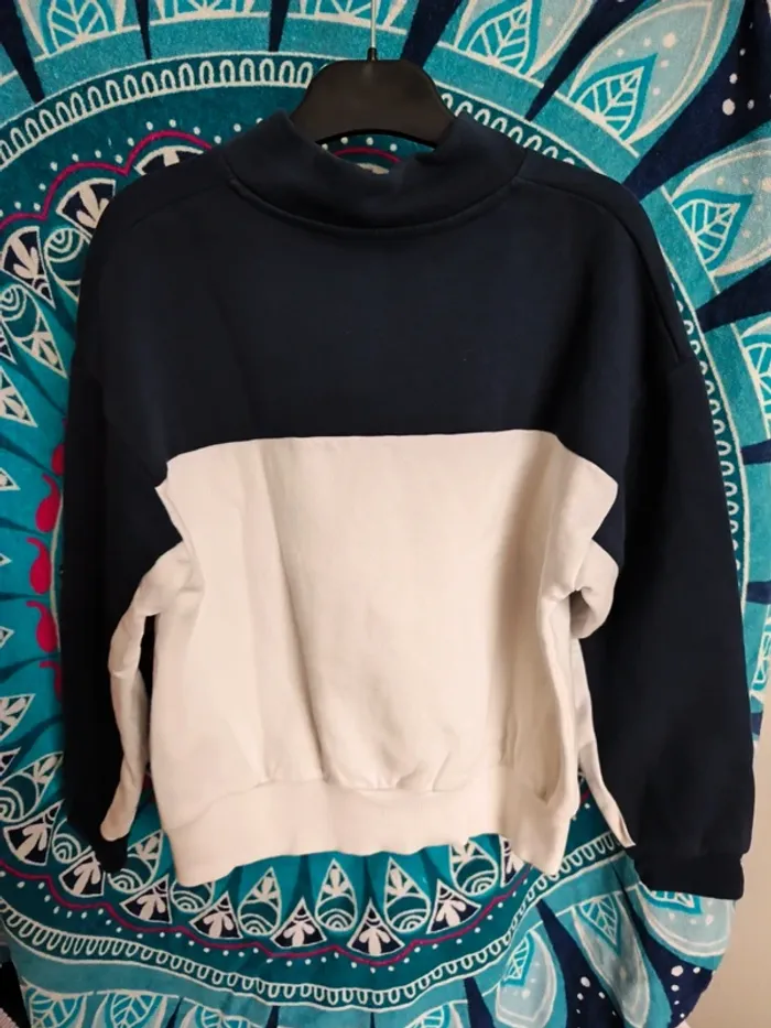 Pull fille 10ans - photo numéro 2