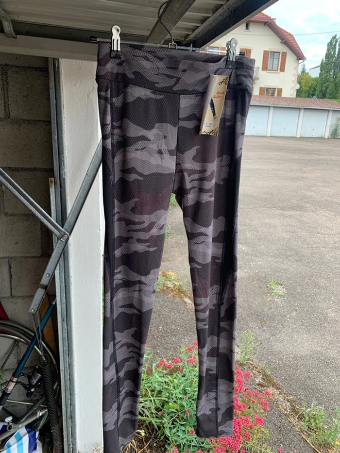 Pantalon fin legging , sport , motif militaire taille s - photo numéro 2