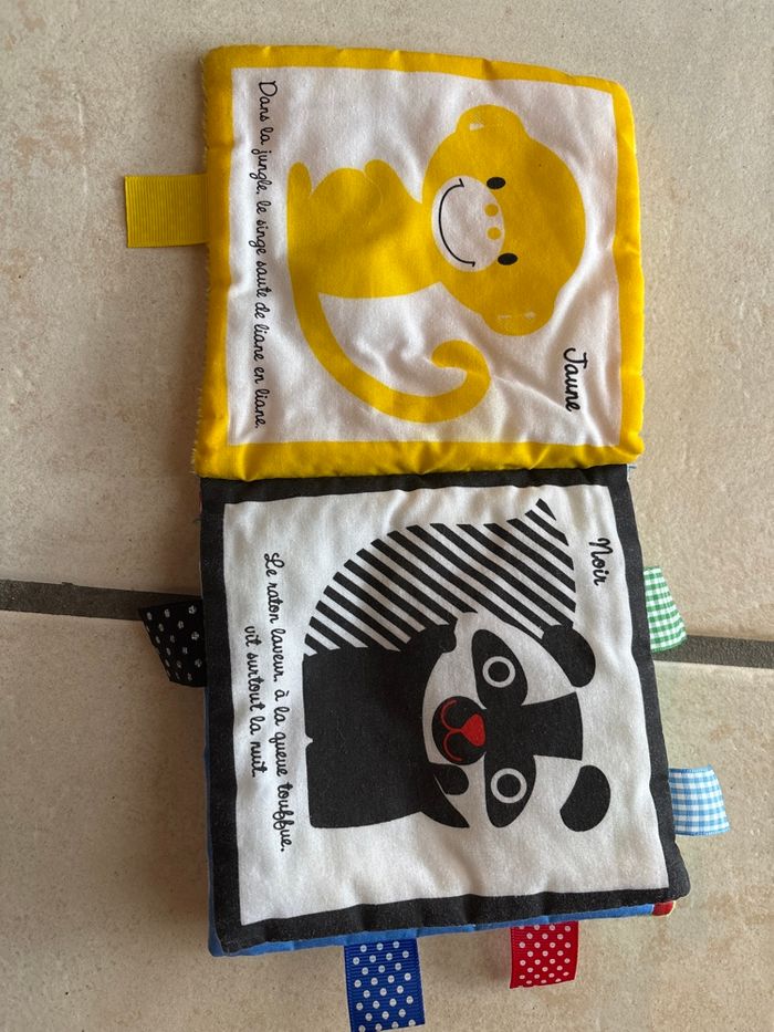 Livre tissus - photo numéro 3