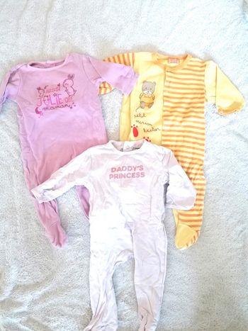 Lot 3 pyjamas légers 1 pièce 12 mois fille