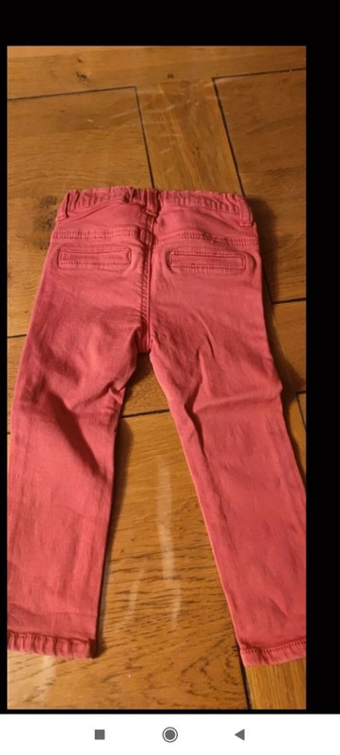 Jean slim rouge 2 ans - photo numéro 2