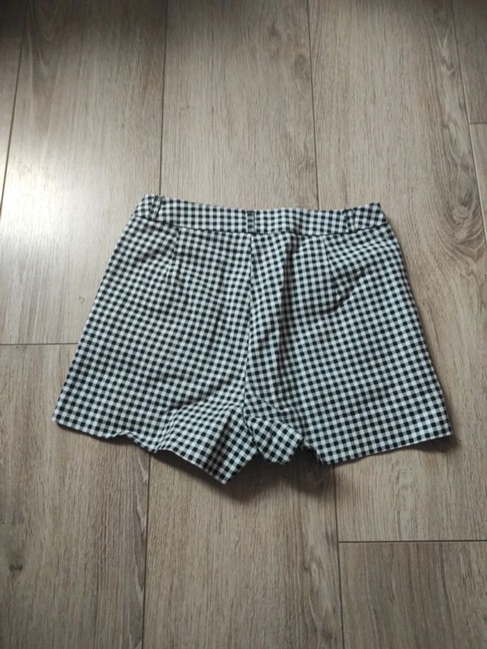 Short motifs vichy noir et blanc taille 34 - photo numéro 3